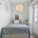 Lilie House